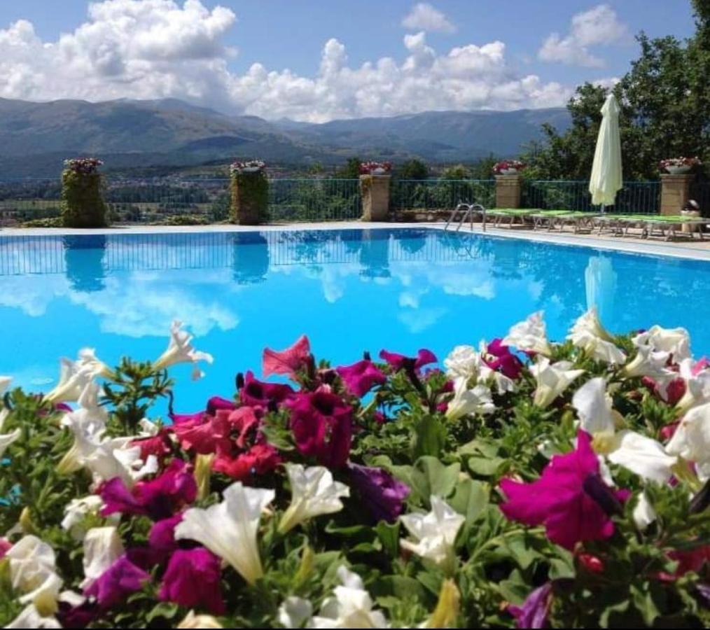 Hotel Il Querceto Delle Marine LʼAquila Exterior foto